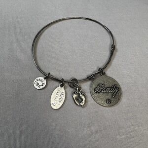 Beaucoup Design Wire Silver Tone Charm Bracelet Family